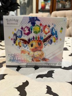 Pokemon Prismatic Evolutions ETB