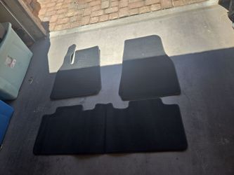 Tesla floor carpet mats