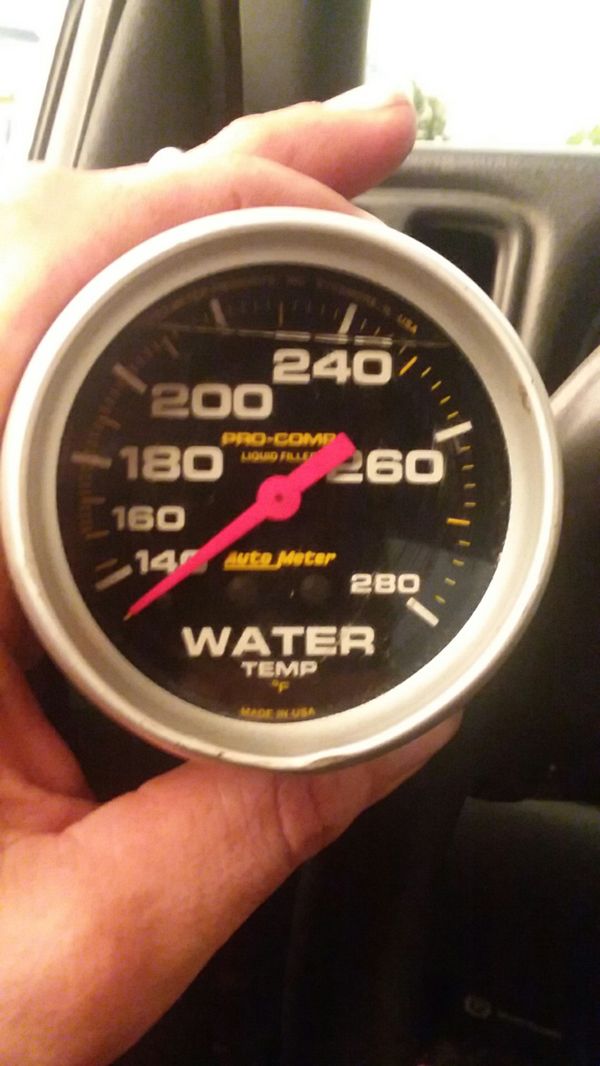 Pro Comp liquidfilled autometer water temp gauge for Sale in Auburn