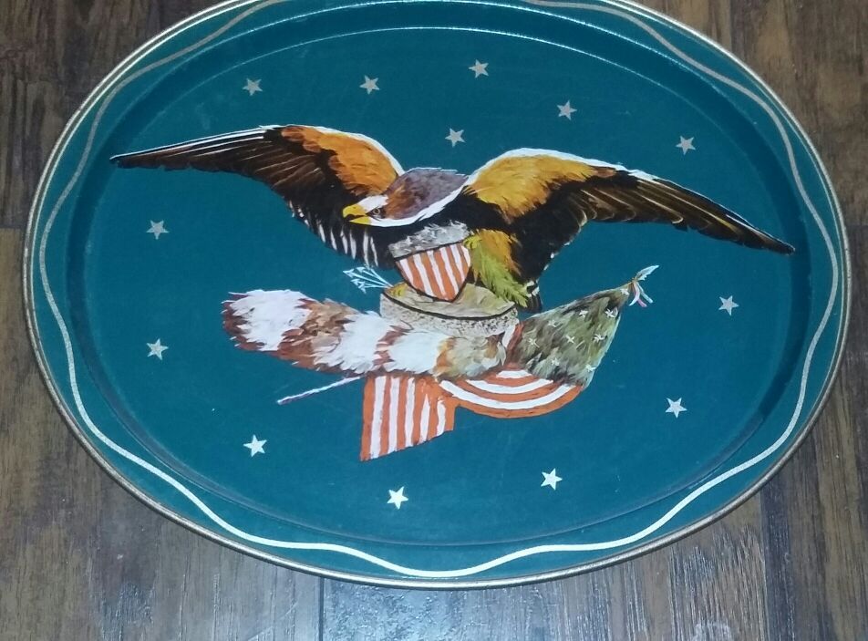 2 COOL Eagle Metal Trays