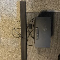 Samsung Q70R Soundbar + Wireless Subwoofer + Remote – Great Condition 