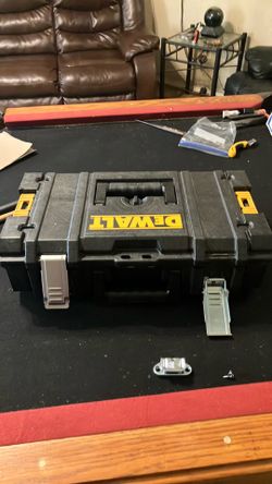 Dewalt tough system ds150 storage case