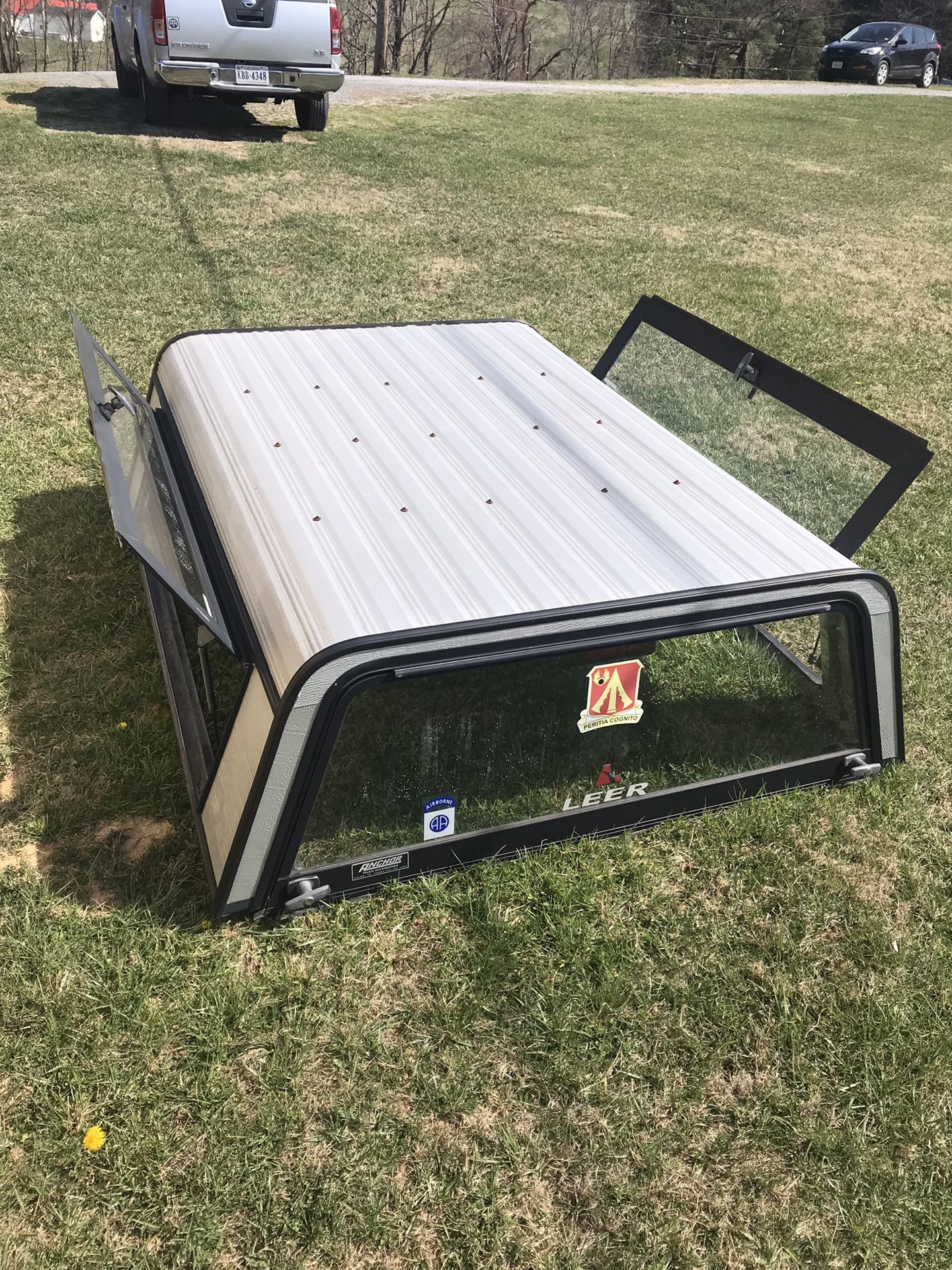 CAMPER SHELL (came off 2007 NISSAN Frontier)