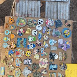 Disney Collector Pins