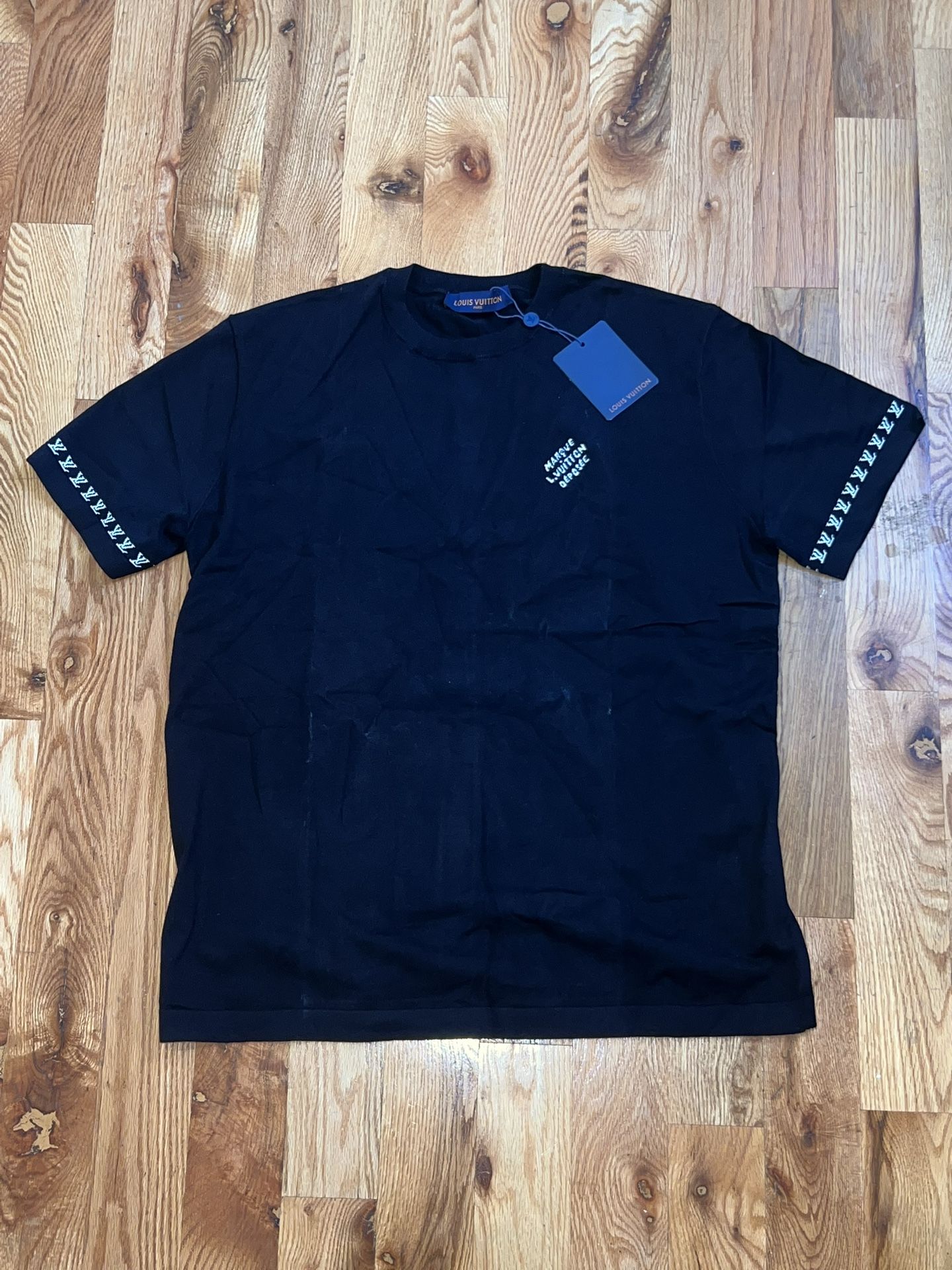 LV Shirt Men’s Size Large Brand New 