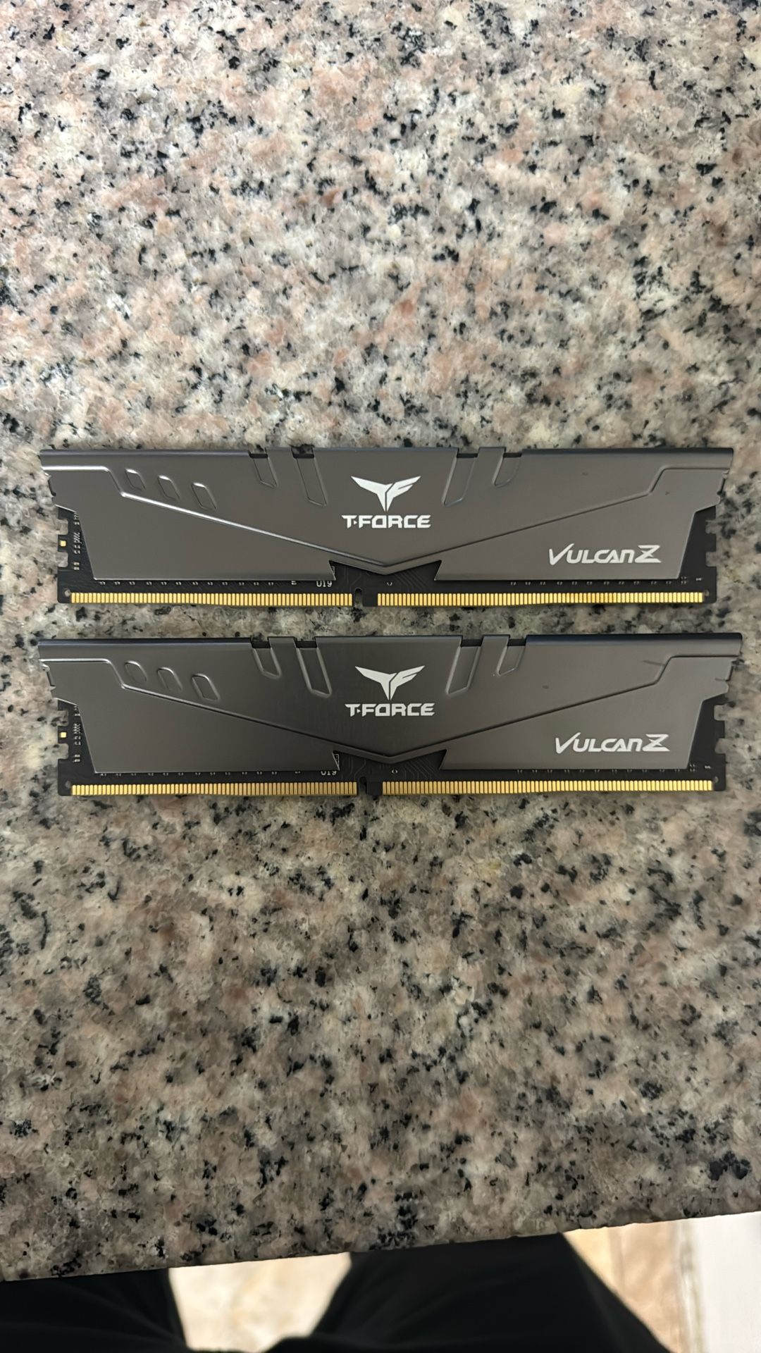 T Force  DDR4 3600 16gb X2