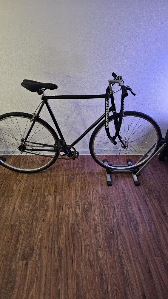 Vintage Fuji Road Bike