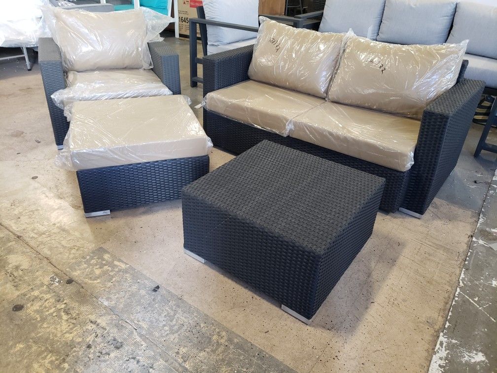 New 4pc outdoor patio furniture set tax included delivery available