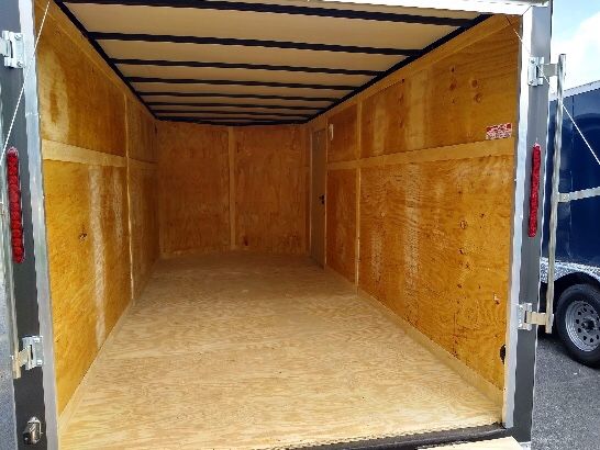 2021 7 x 16 v-nose enclosed trailer