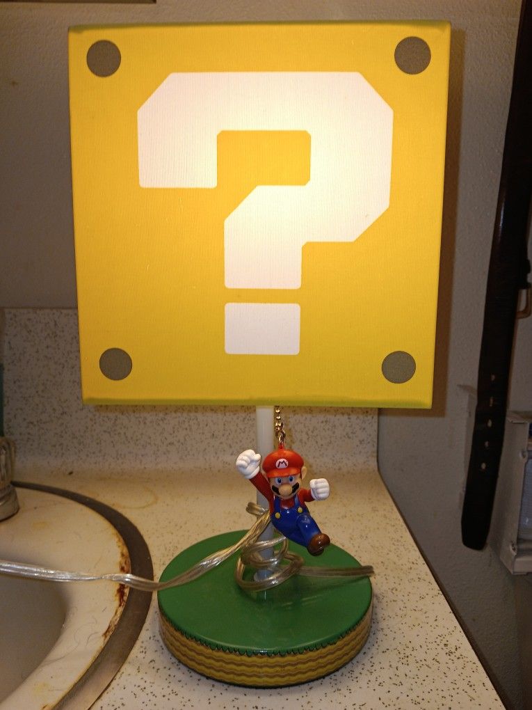 Nintendo Mario Lamp