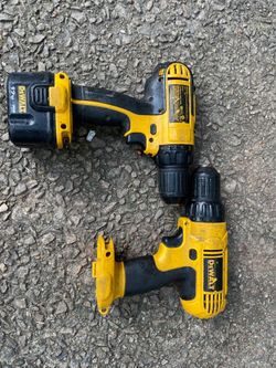Dewalt drills +belts 40.00