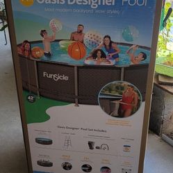 14'x42" Swimming Pool with Filter Pump and Ladder,  New in Sealed Box 