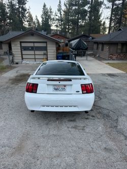 2004 Ford Mustang