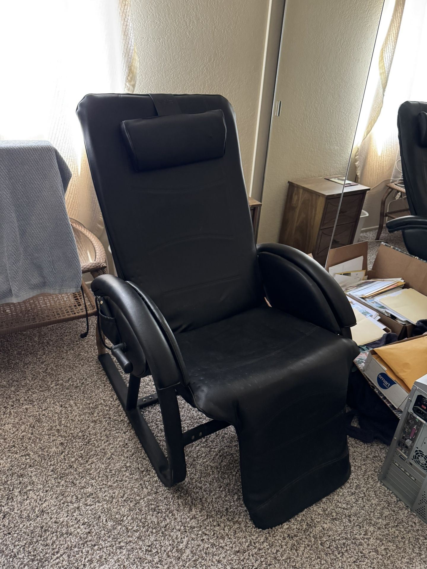 HoMedics Massage Chair