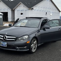 2013 Mercedes-Benz C250 Coupe 