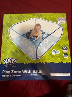 Play zone ball pit