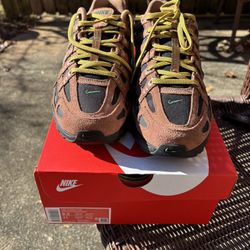 Nike P-6000 Premium CORDURA, NEVER BEEN WORN Size 9.5 