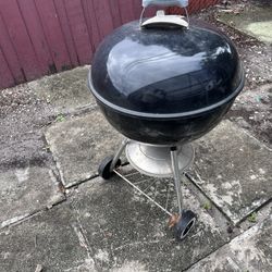 Weber Globe barbecue 