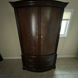 Gorgeous Dark Wood Cabinet $100