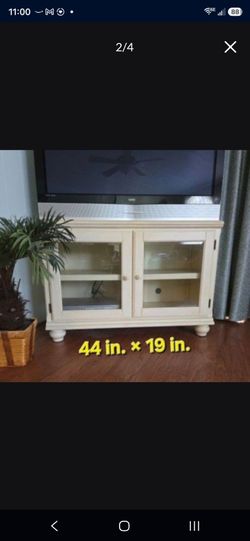 Off-white Media Cabinet