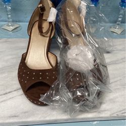 Open Toe Wedges New! Size 8