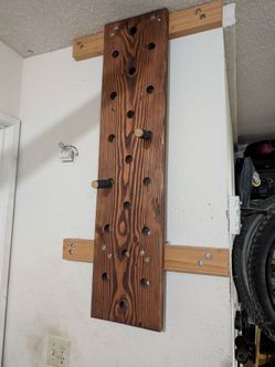 Rock climbing peg board