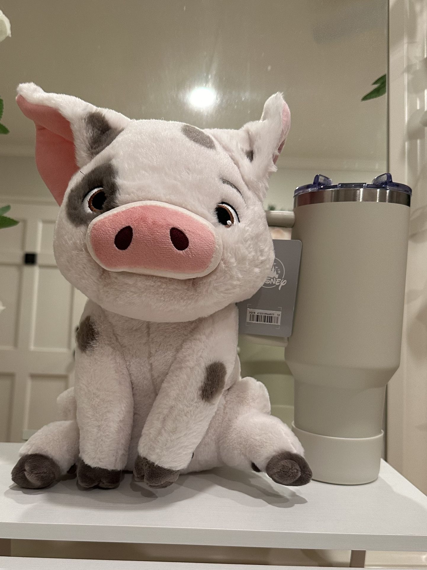 Disney Store Pua 13” Plush (New with Tag)