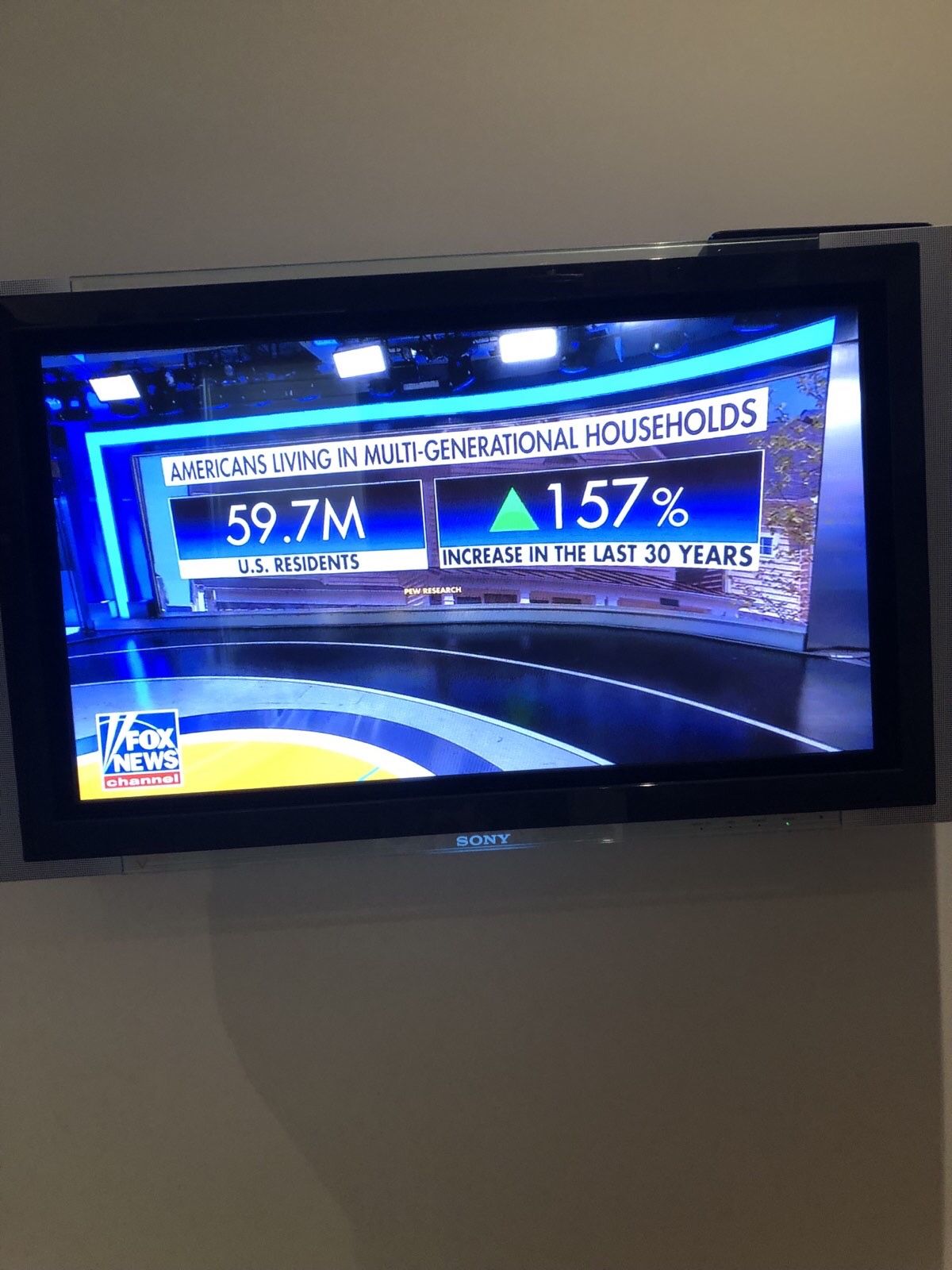 Sony KDE-37XS955 TV With Remote Control 