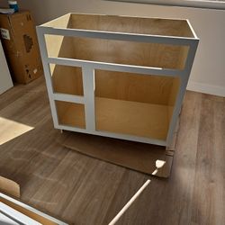 Brand New 36" Vanity Sliver Color 