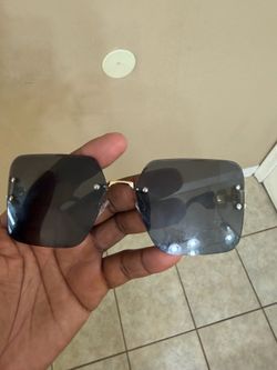 LOUIS VUITTON Jewel Cat Eye Sunglasses