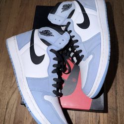 Air Jordan 1 “University Blue” Sz 10.5