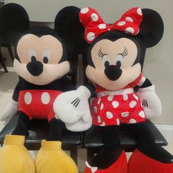 Minnie And Mickey Plush 