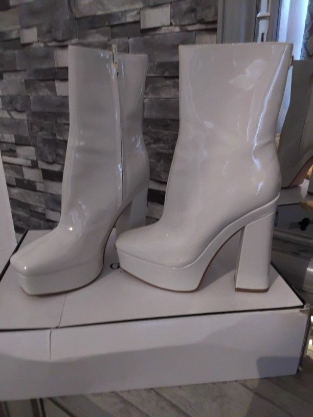 Guess Boot