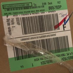 865703P New sealed Fridge Door
