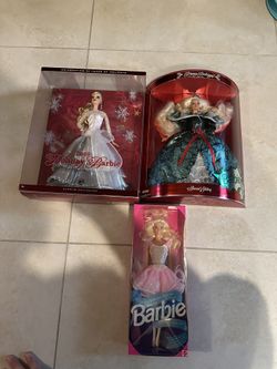 Holiday Barbie Mint Bundle