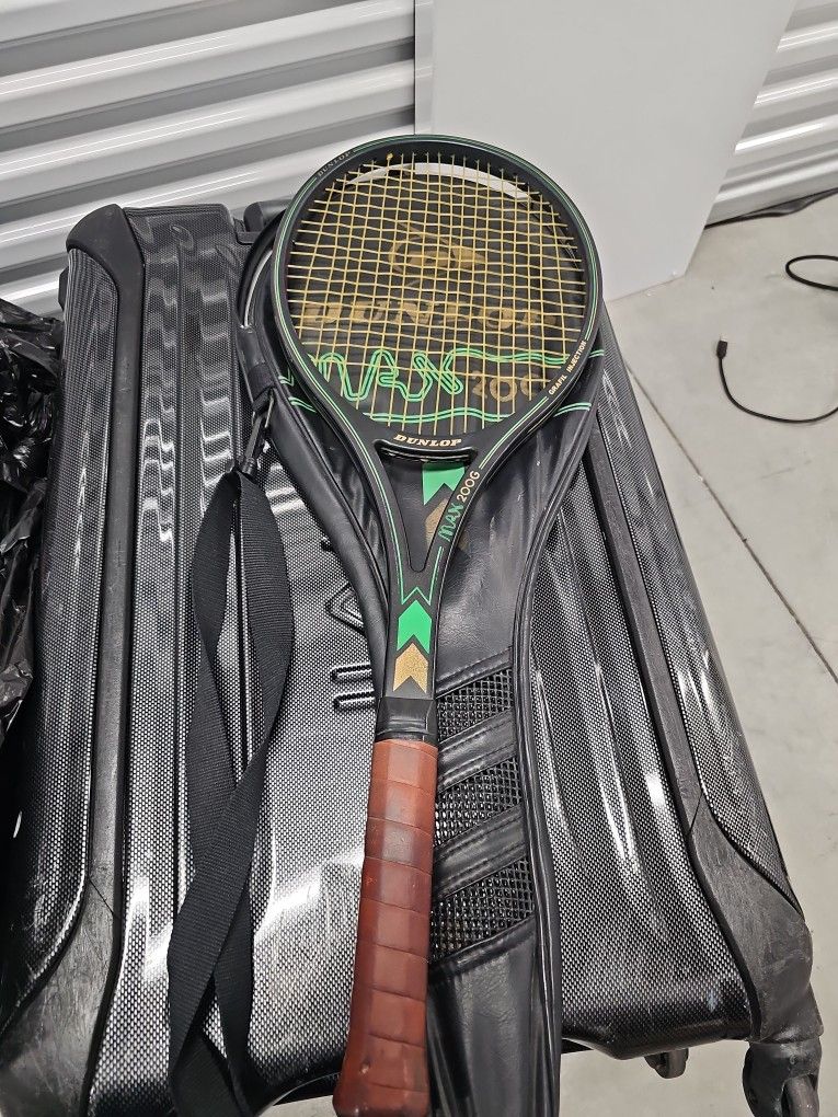 Dunlop Max Series Max 200G Tennis Racquet 4 1/2