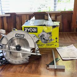 RYOBI 15 Amp Corded 7-1/4 in. Circular Saw with EXACTLINE Laser Alignment System, 24T Carbide Tipped Blade, Edge Guide