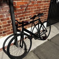 6KU Fixie / Single Speed Bike – 58 Large – Flip Flop Hub – Upgraded Bars – Smooth Ride