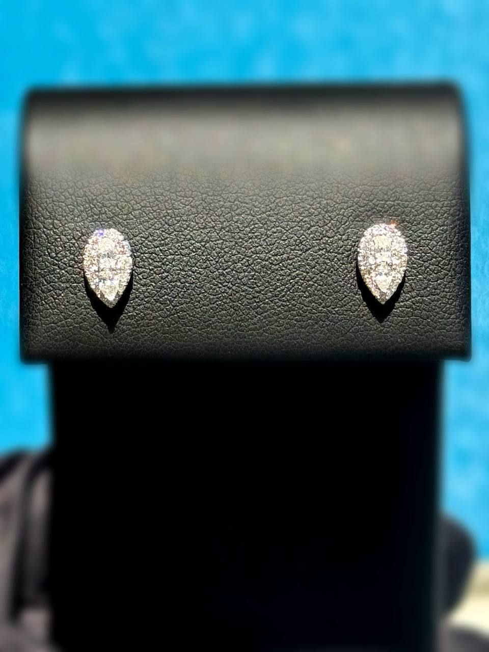 10k solid white gold 0.75CTW round & pear shape Natural Diamond earrings classic studs