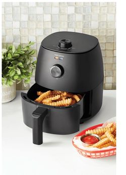 Freidora de Aire de 2.2 Qt en Negro Ártico con Cesta Antiadherente