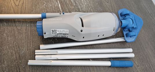 Kokido Pool Vacuum Cleaner. KOKIDO XTROVAC 110 Rechargeable Handheld Pool Vacuum Motor Body EV05
