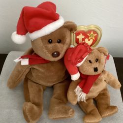 Ty Beanie Babies 1997 Holiday Teddy Christmas Bear , Santa Hat and Scarf 