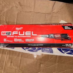Milwaukee 12V 1/2 inch Ratchet 
