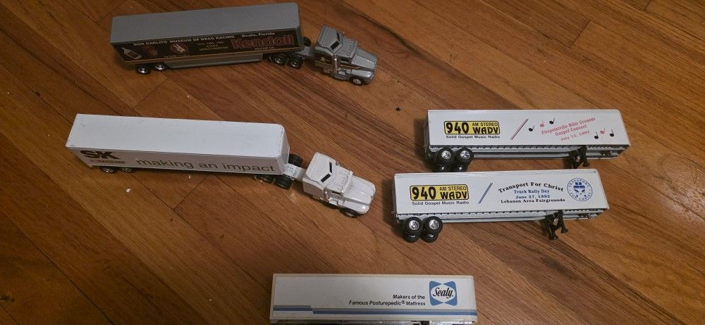 VINTAGE DIECAST SEMI-TRUCKS 