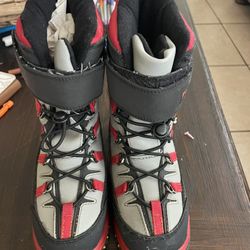 Kids Snow Boots Size 13