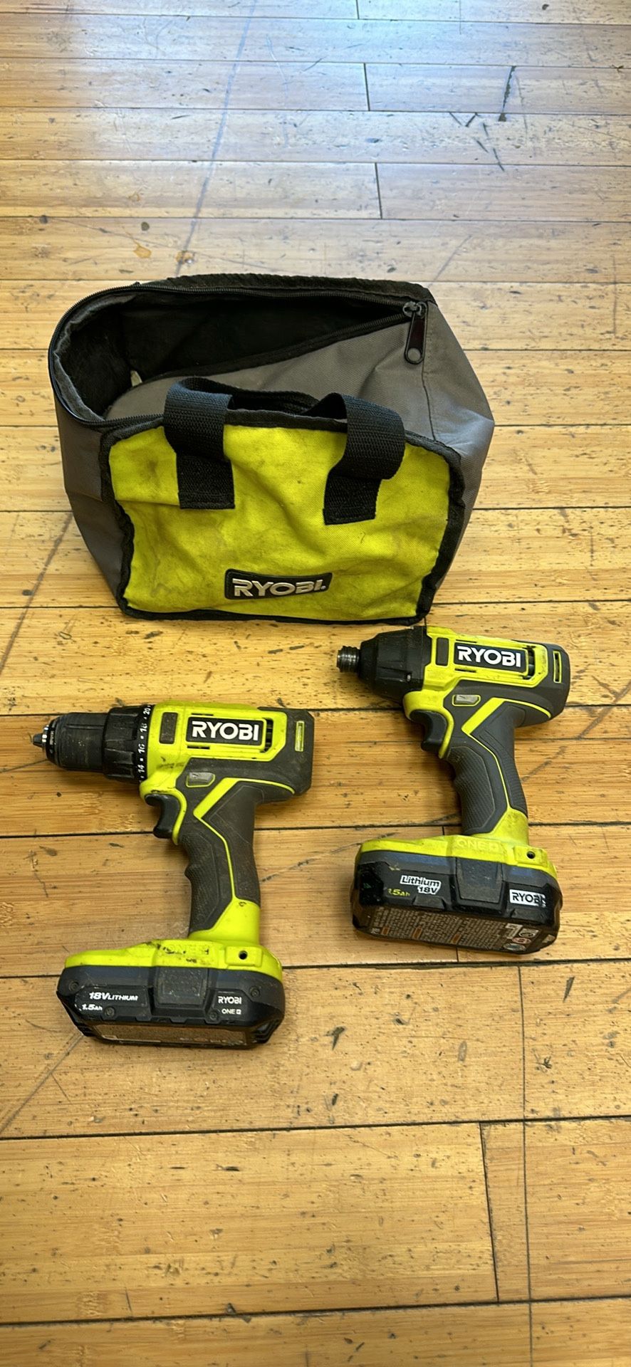 Ryobi 18v Drill Driver Impact Driver W/Batteries