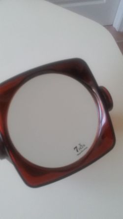 Mirror  7 X   Magnifying