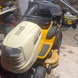 Cub Cadet LT1042