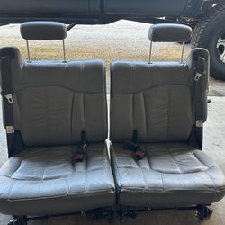 2000's Third Row Seats