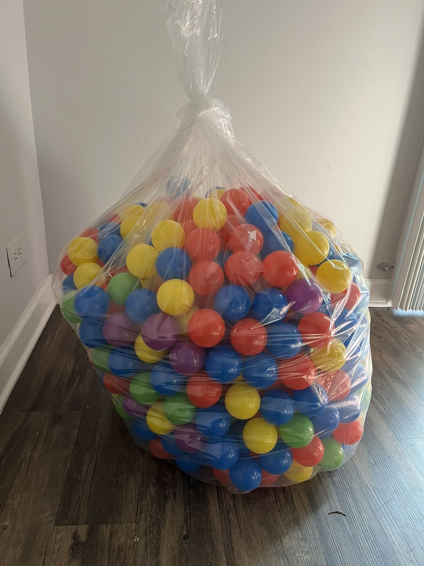 Plastic Colorful Ball Pit Balls